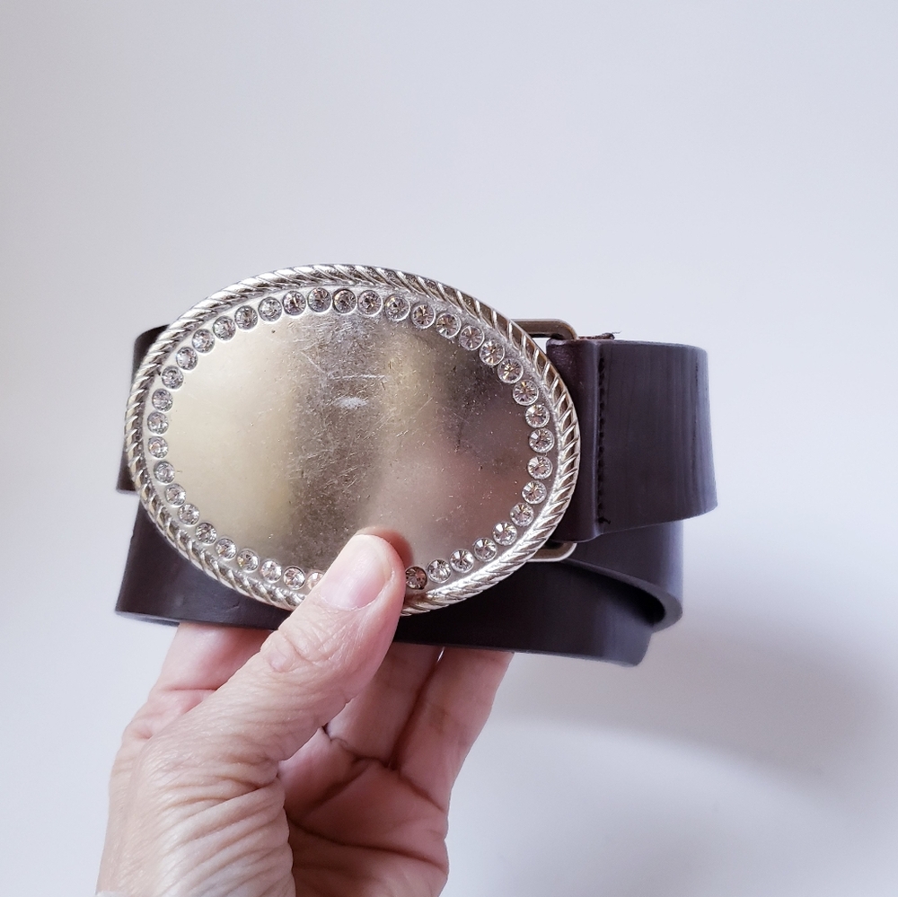 Vintage Abercrombie And Fitch Brown Leather Belt With Large Silver Buckle - Picture 3 of 16